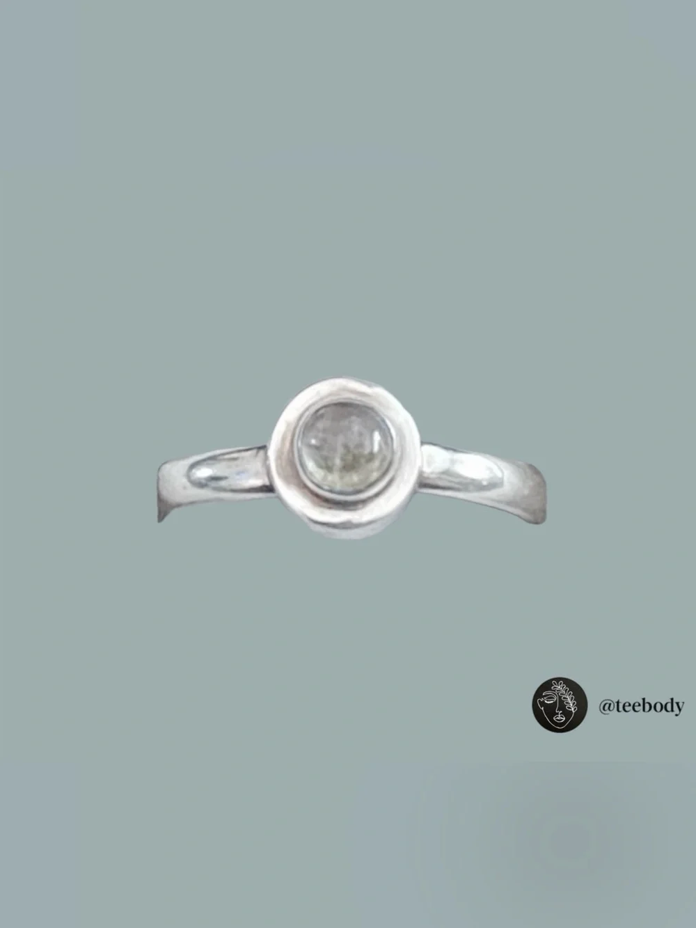 Vintage Y2K Sterling Silver Moonstone Bezel Ring Size 5.5 NWT